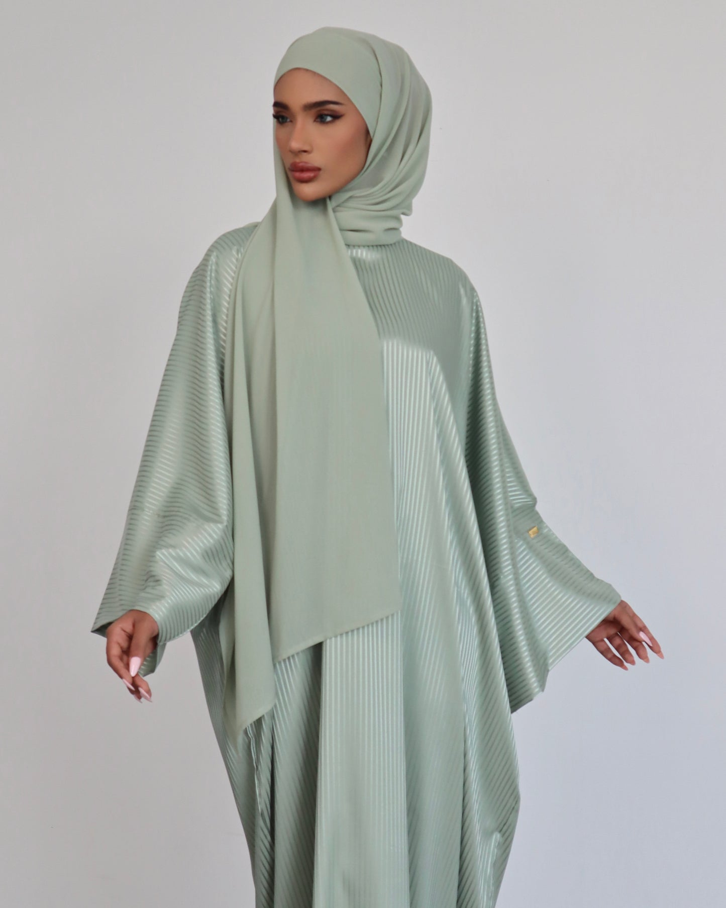 Neera Abaya