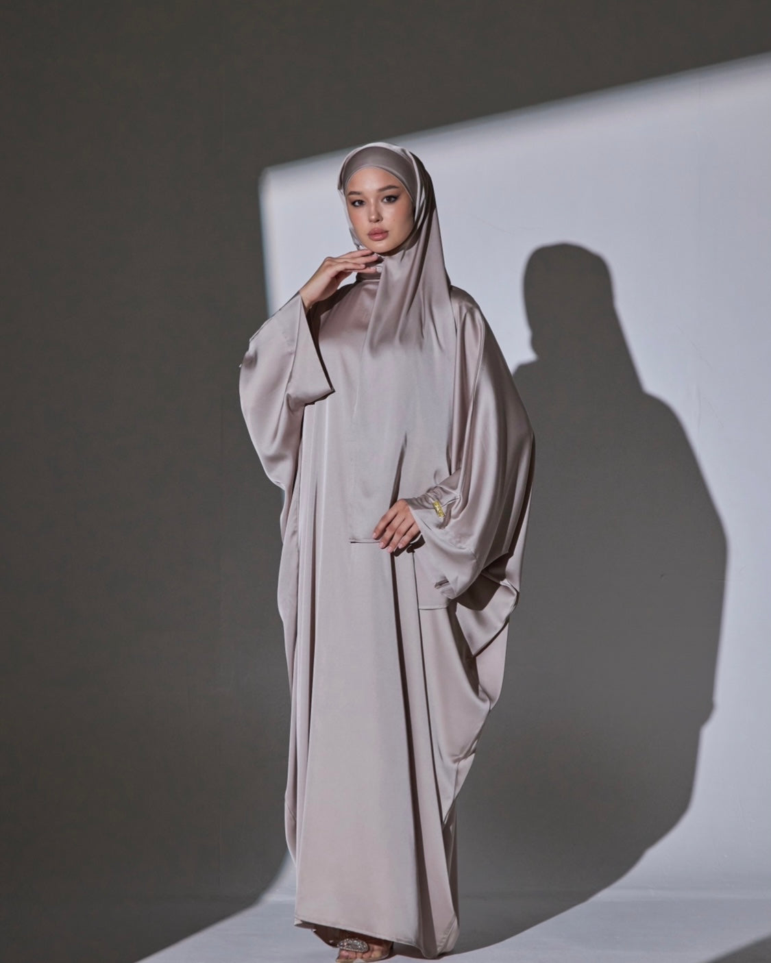 Keera Abaya