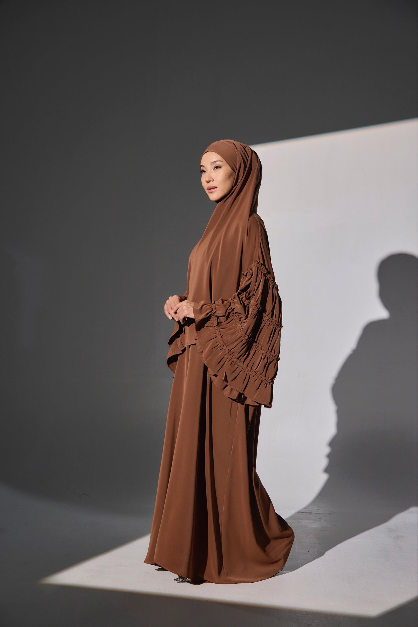 Dahlia Abaya