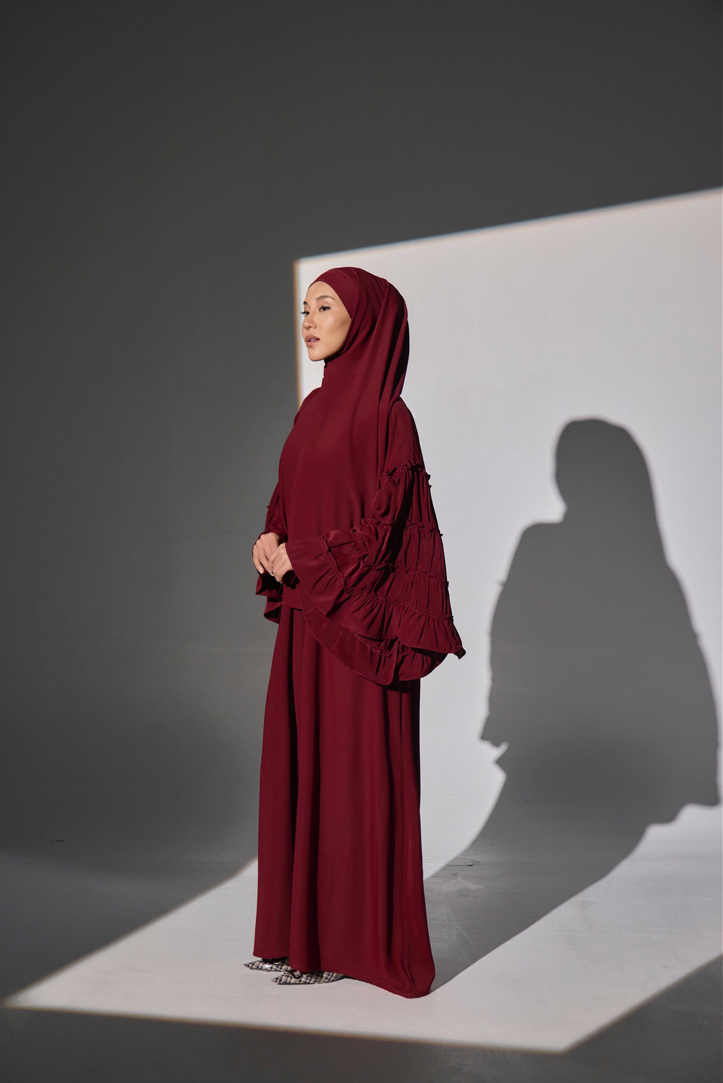 Dahlia Abaya