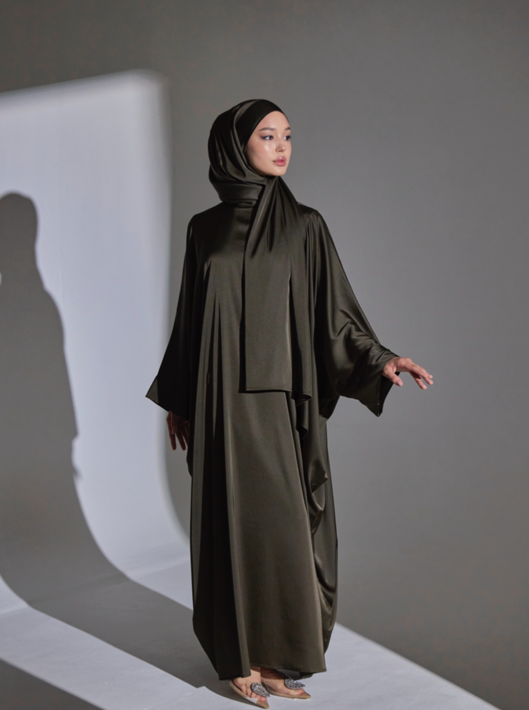 Keera Abaya